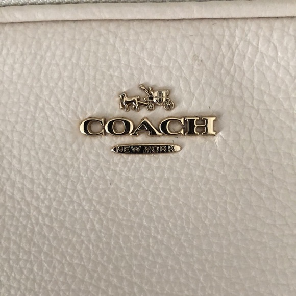 Coach crossbody bag, like new - Picture 6 of 8